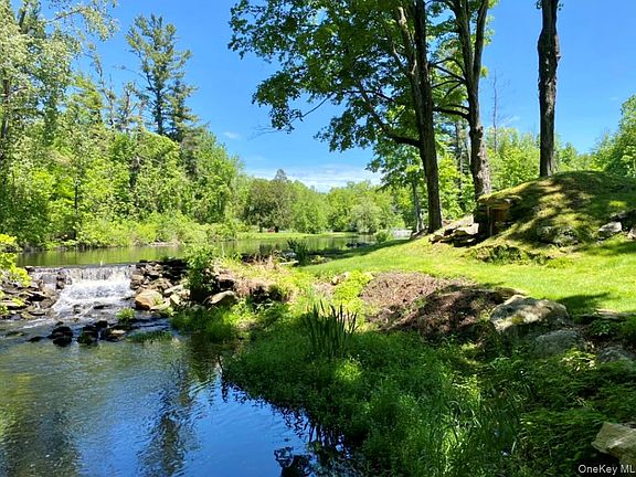 5th image of 67 Dean Road