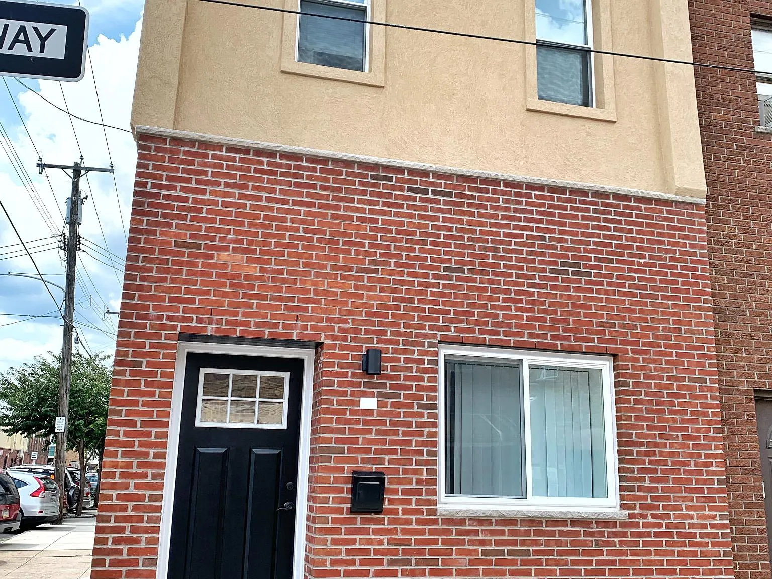2 bed, 960 sqft, $1,550 — Photo 2