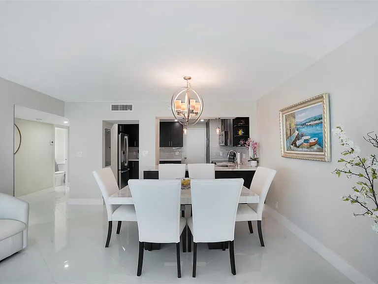3430 Galt Ocean Dr #410 — Photo 14