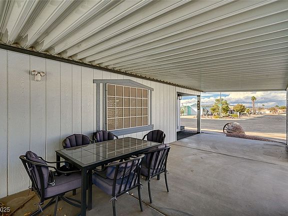 5th image of 1299 Brenalee Ave