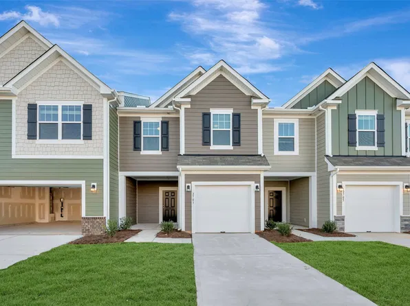 2703 Yeager Dr NW, Concord, NC 28027