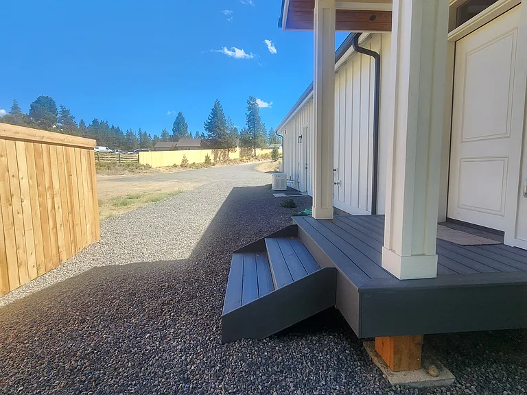 16768 Sandy Ct — Photo 6