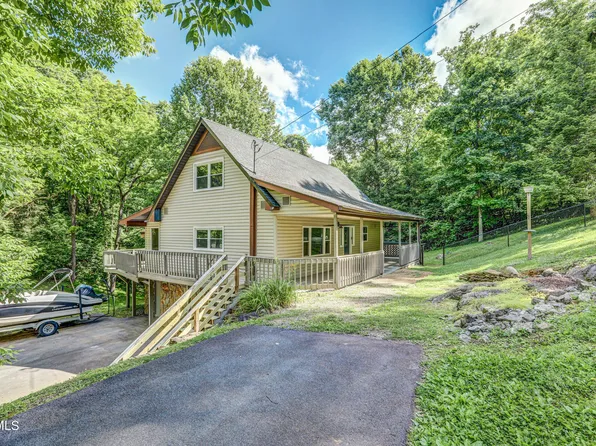160 Tall Tree Dr, Kingsport, TN 37663