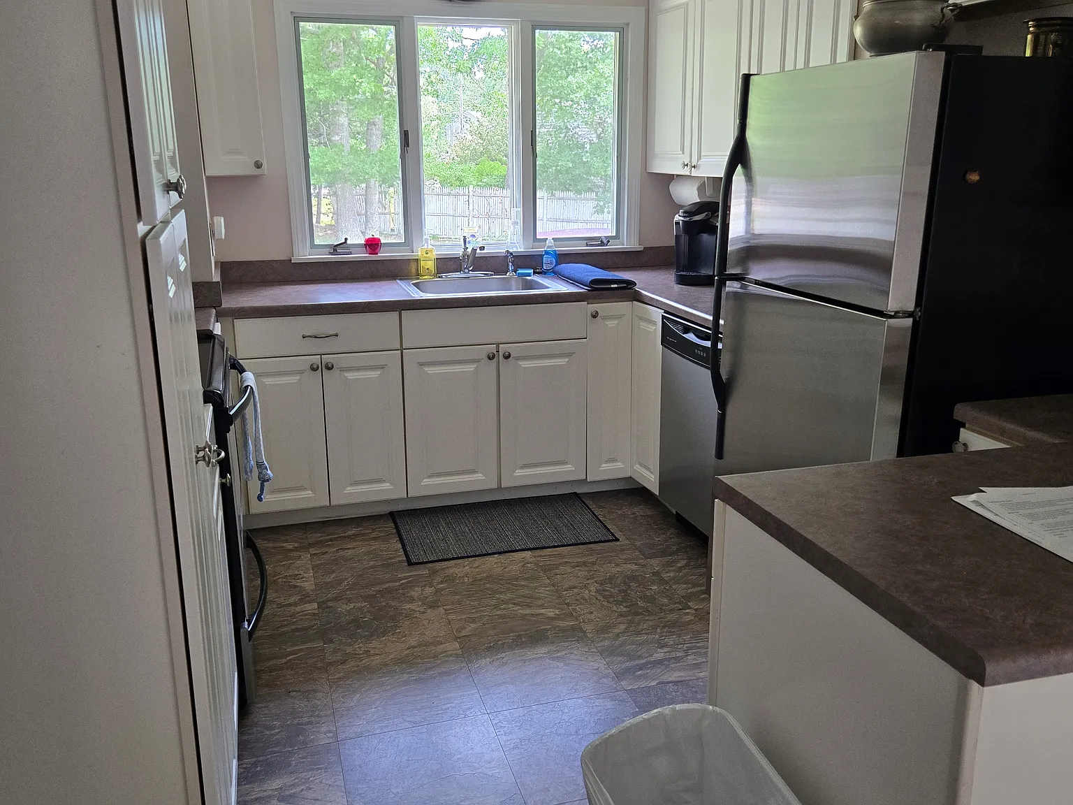 2 bed, 936 sqft, $3,600 — Photo 4