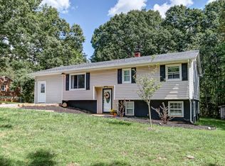 477 Orrix Creek Rd, Evington, VA 24550