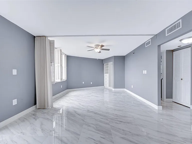 1100 Saint Charles Pl #708 — Photo 24