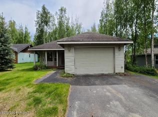 7140 W Gladstone Ln, Wasilla, AK 99654
