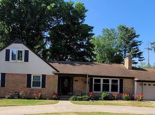 77 Maple Ln, Coldwater, MI 49036