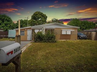 5615 Hope St, Hollywood, FL 33021