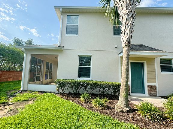 4th image of 1625 Priory Cir