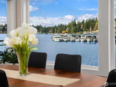 379 101st Avenue SE, Bellevue, WA, 98004