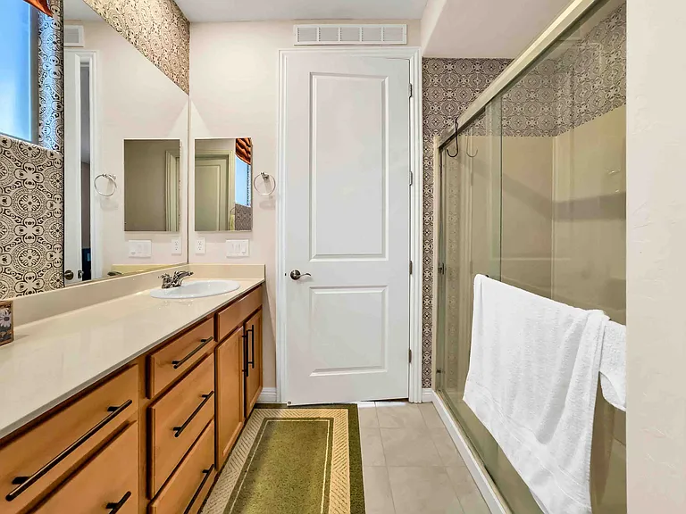 2404 Cold Canyon Ave — Photo 3