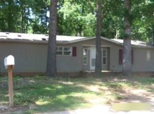 1051 Sentinal Oak Dr, Clover, SC 29710