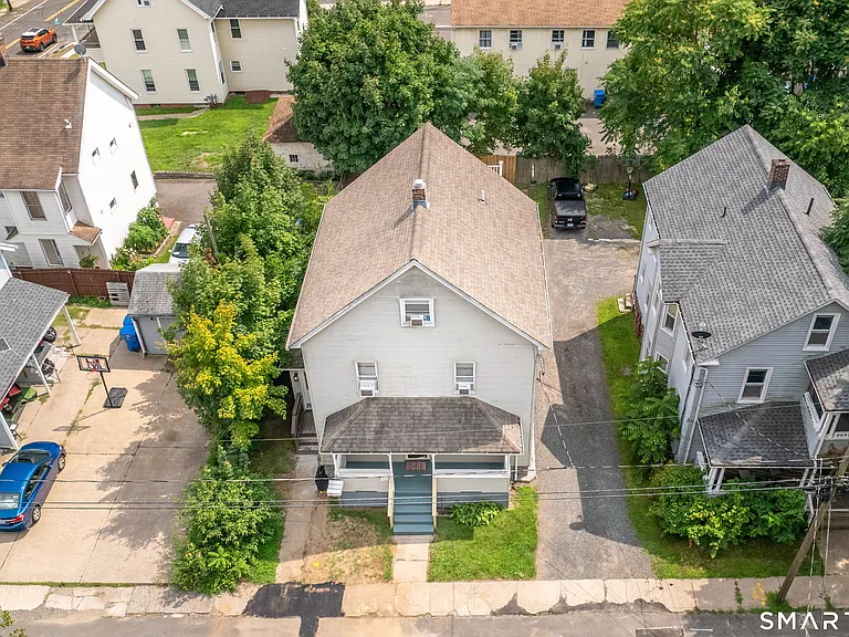 13 Ingraham Pl — Photo 9
