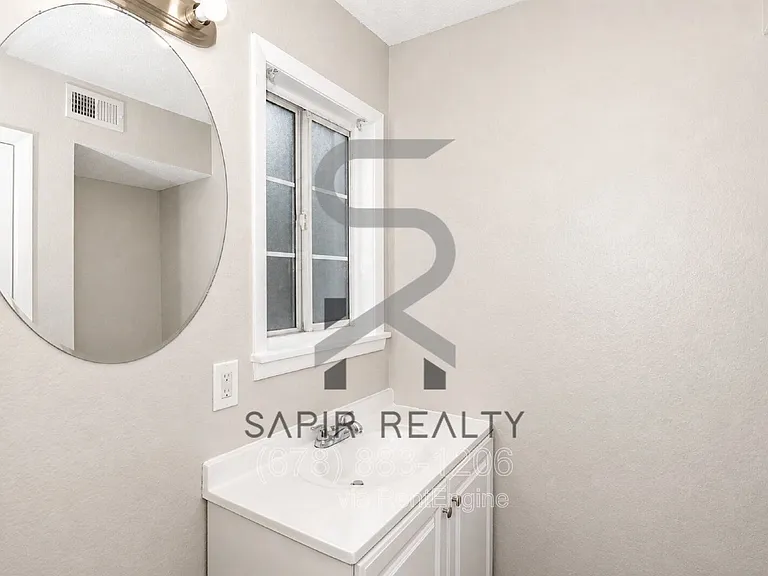 2065 Alison Ct SW #2 — Photo 14