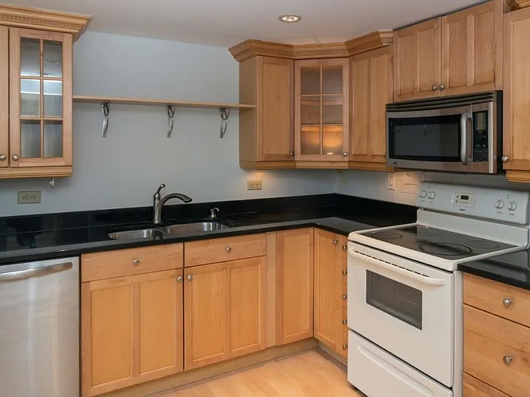 7320 Dixon St #303 — Photo 2