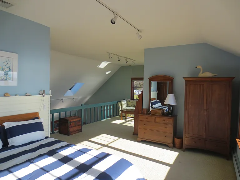 312 E Montauk Hwy — Photo 13