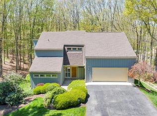 303 Dogwood Ct, Daniels, WV 25832