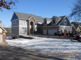 12770 62nd St N, Stillwater, MN 55082