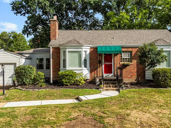 659 Deerhurst Dr, Saint Louis, MO 63119