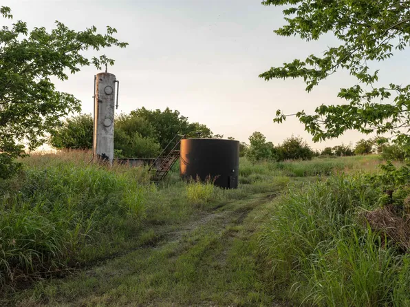 1644 E 125th St S, Geuda Springs, KS 67051
