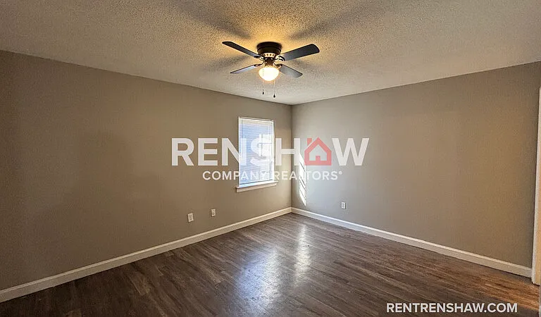 3247 Thirteen Colony Mall #3A — Photo 3