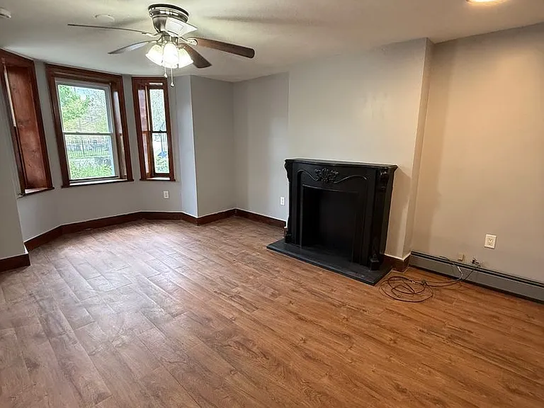 12 Farrington St. — Photo 3