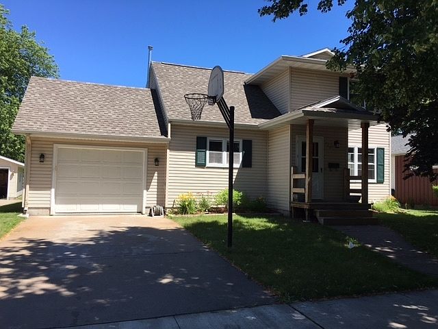 1st image of 730 Ethel St