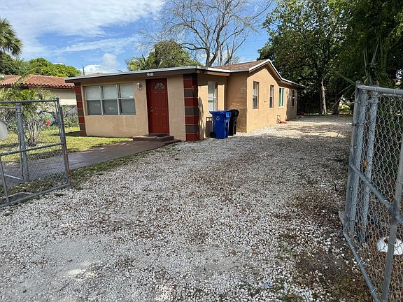 3rd image of 2221 NW 6th Court