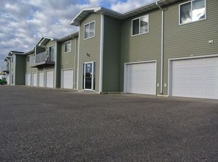 600 31st Ave SW, Minot, ND 58701