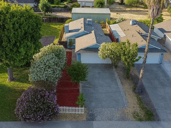 2111 Bell Ave, Sacramento, CA 95838