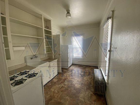 4th image of 508 E Garfield St #4