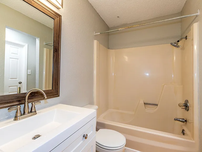 1533 S 112th East Ave — Photo 15