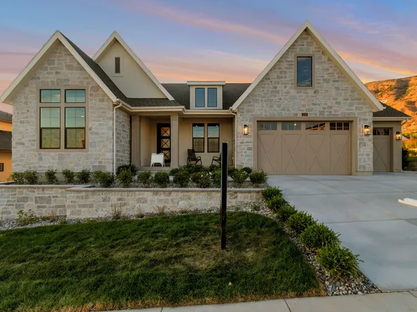 1123 E 200 S, Pleasant Grove, UT 84062
