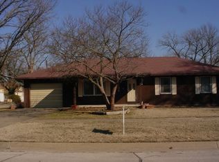 701 S College St, Nevada, MO 64772
