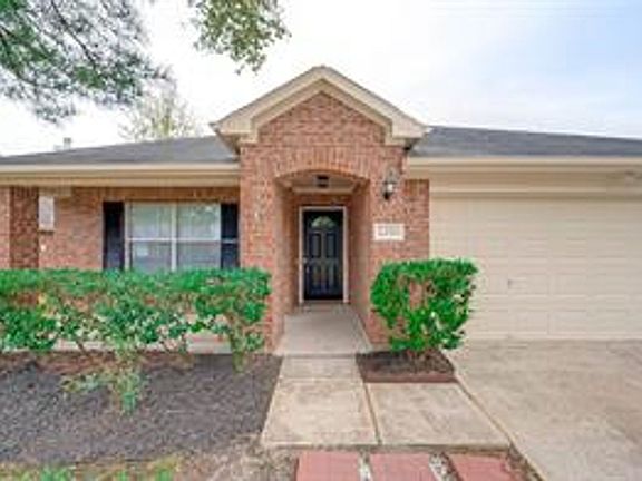 2nd image of 24311 Leachwood Dr