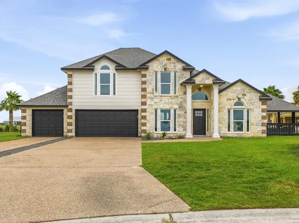 38 Northpointe Dr, Rockport, TX 78382
