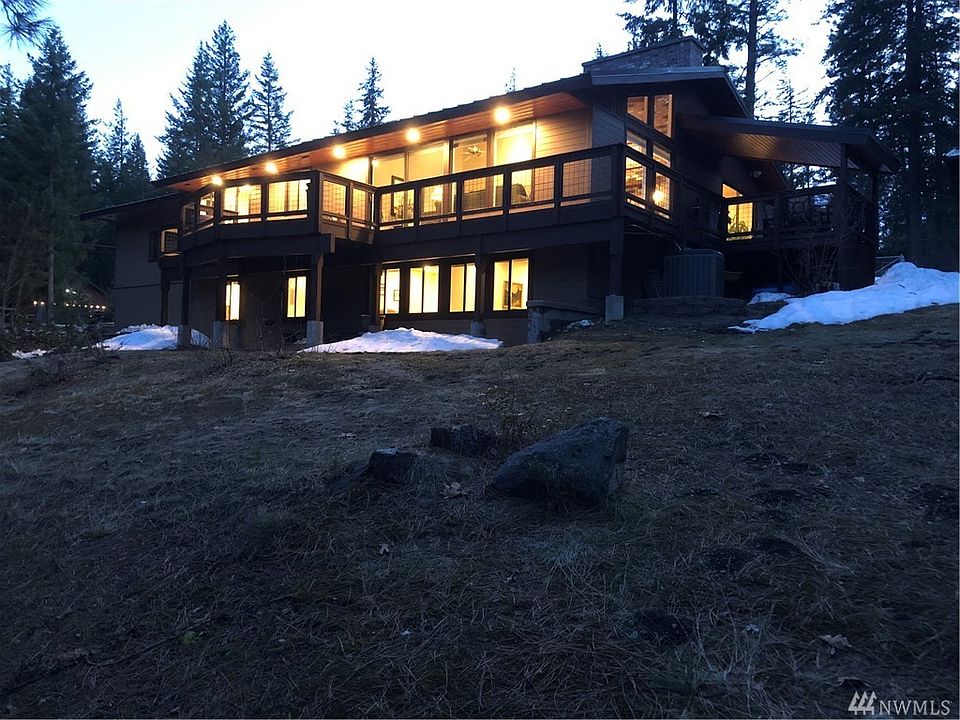 Front View, Covered Porch, Finished Soffits, Custom Exterior Lighting