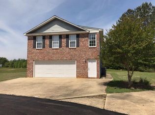 65 Glasgow Cv, Starkville, MS 39759