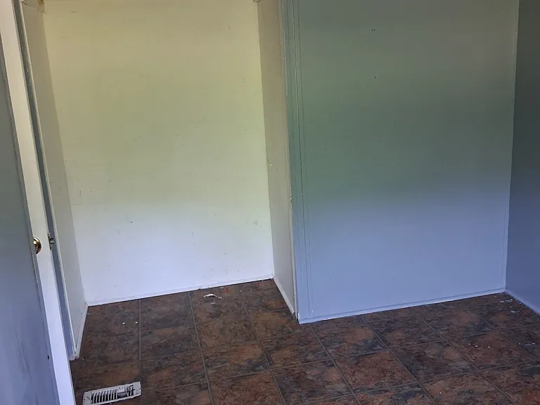 2246 Mountain Pine Rd #33 — Photo 9