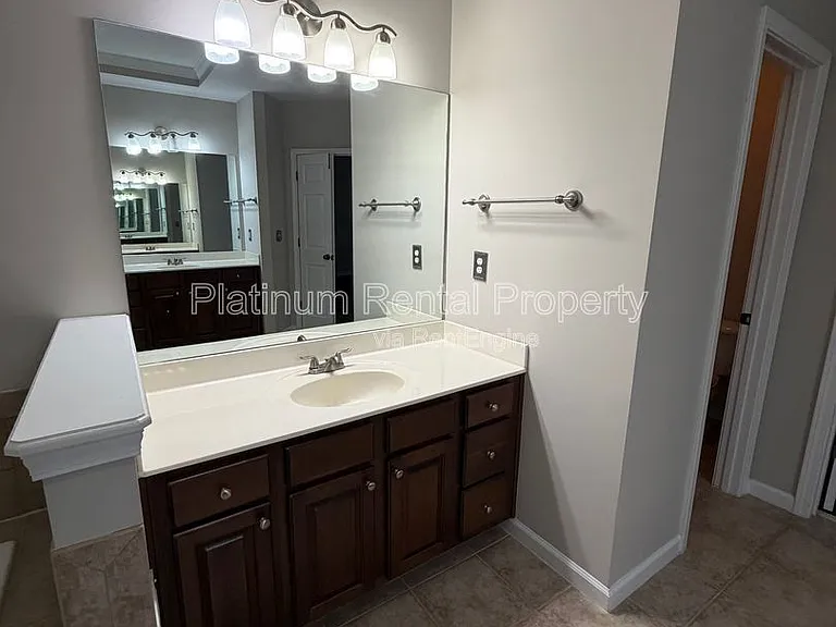 12785 Doe Dr — Photo 27
