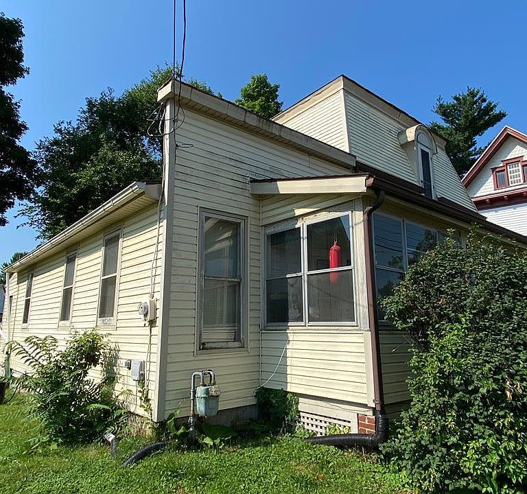 1st image of 503 E Main St