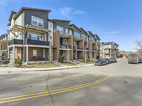 2nd image of 4225 Yarrow St