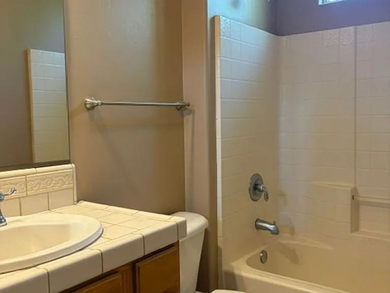 11713 Alton Manor Dr — Photo 12