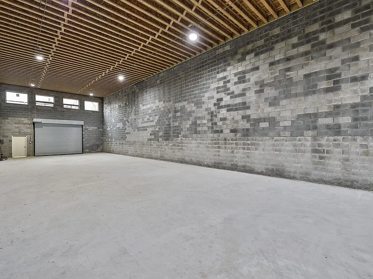 260 E Phil Ellena St — Photo 6