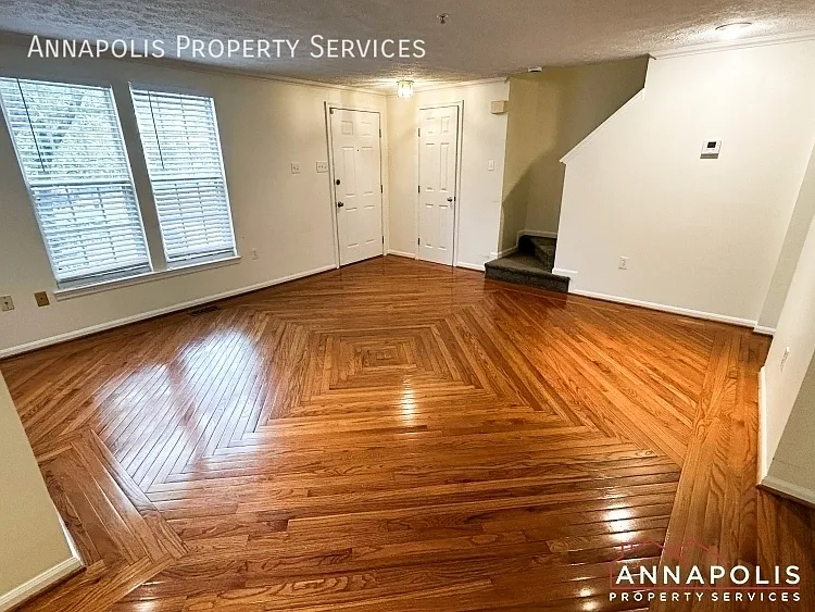 1534 Falstone Ln — Photo 6