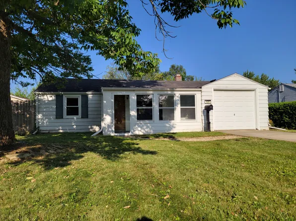1231 Lafayette St, Aurora, IL 60505