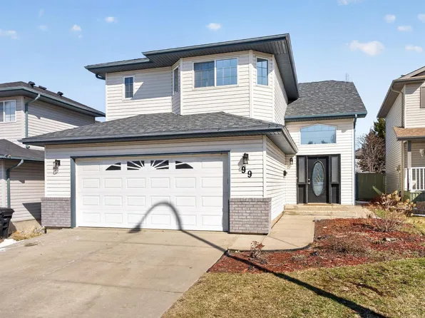 99 Foxboro Lndg, Strathcona County, AB T8A 6C9