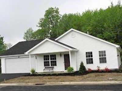 200 Nantucket Dr #14, Geneva, OH, 44041