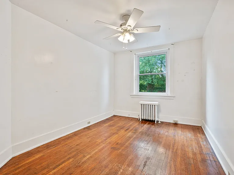 5528 Beverly Pl #1 — Photo 16